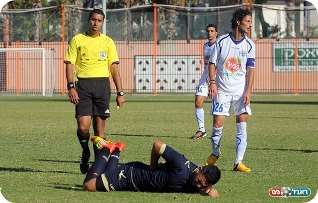 להרוג את הזמן. סרור בעוד הצגה (צילום: לירן דורף)