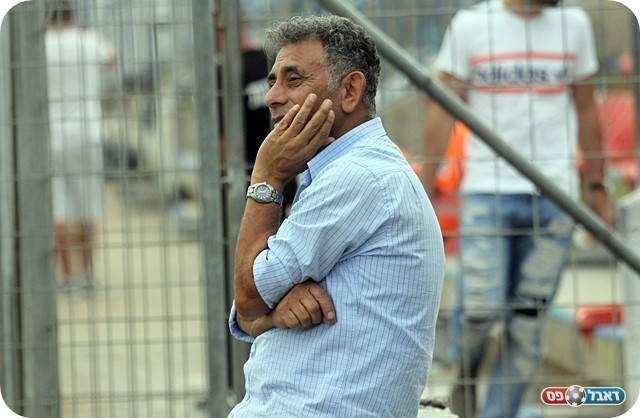 מנסה למצוא מקורות זמניים. אביגדור (צילום: לירן דורף)