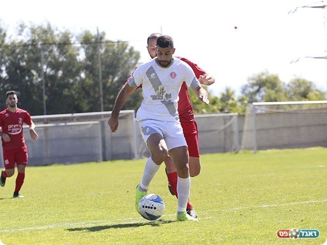 כהן בדרך אל השער (עדי מלול)