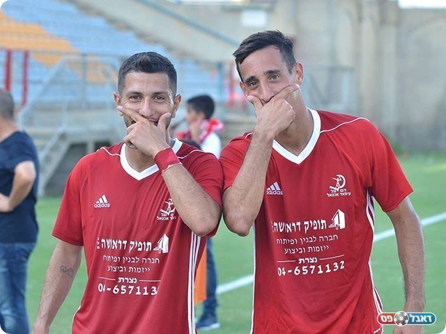 עומר בוארון וחן ידען (אבי רביבו)