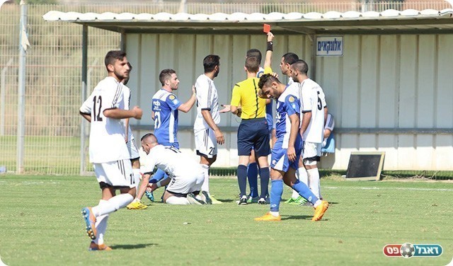 אור אלקבץ מורחק (עודד חסין)