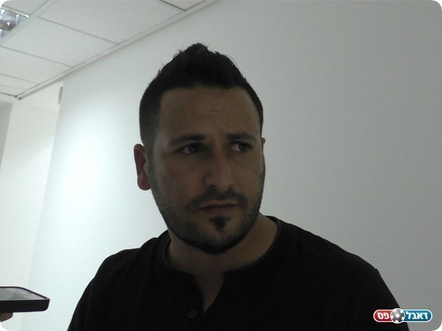 מאמן נס ציונה. אוהד בוזגלו (שקד מורג)