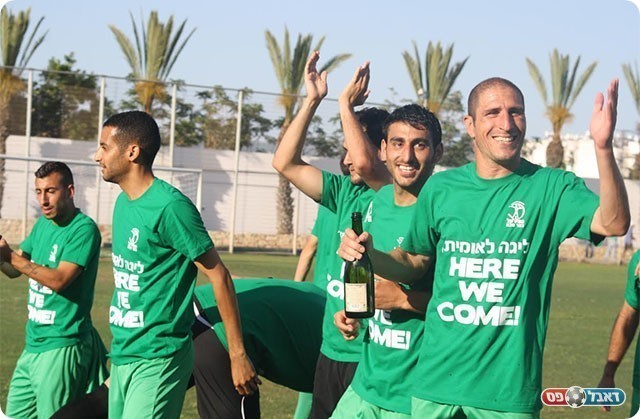 אורן ניסים והחברים (מיכה פישנזון)