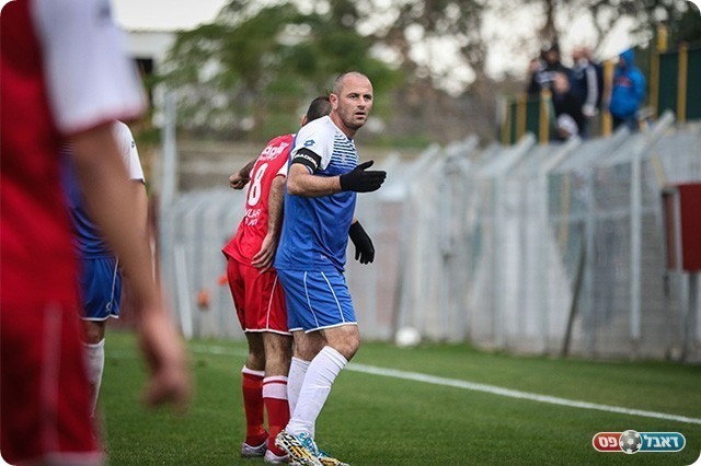 קפטן מעלות. אילן טל (וואסים מוואסי)