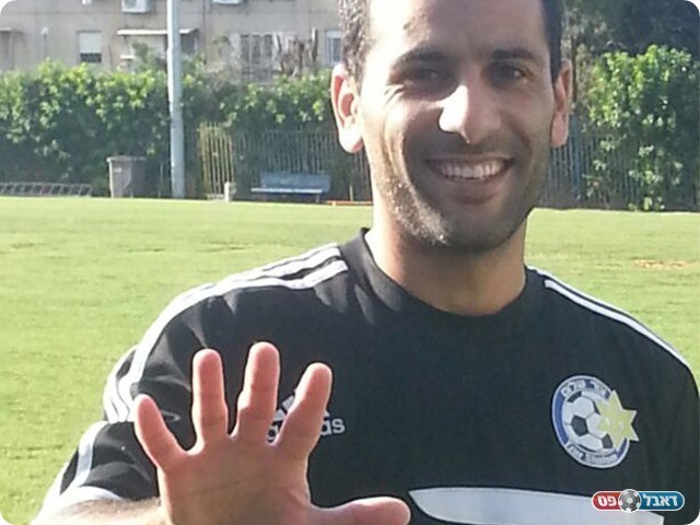 אלקובי עם חמישייה (שי חדד)