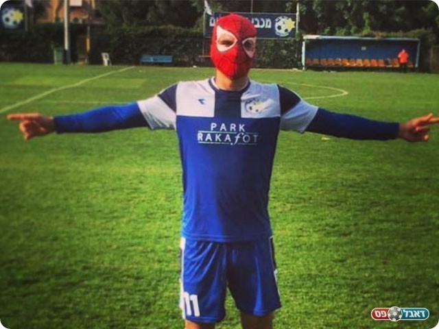 בוזורגי. החלוץ הלוהט ביותר בליגה