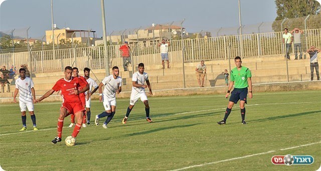 אלירן חודדה כובש את הפנדל (אבי רביבו)