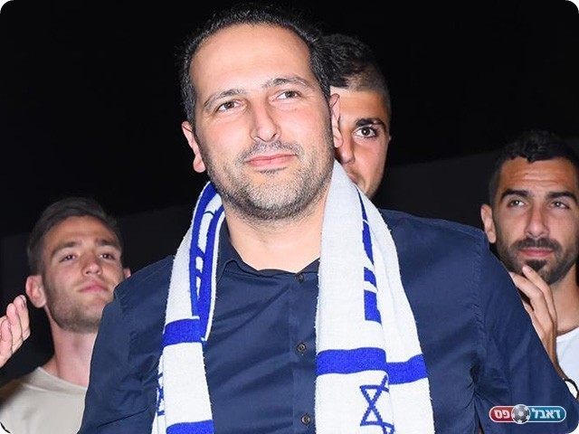 אוהדי שעריים זכו בלוטו. אלדד פרי (רולנדי ברנשטיין)