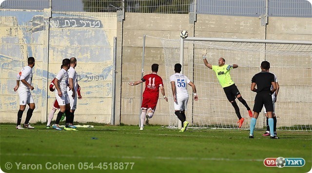 הבעיטה החופשית של נסרלאדין לחיבורים. הצלה גדולה של זיסקינד (ירון כהן)