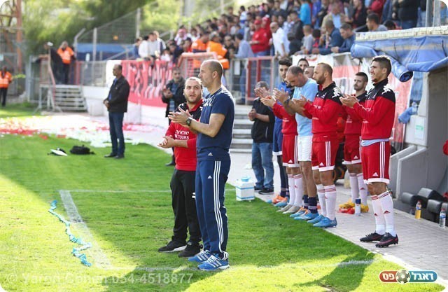 ספסל האורחת (ירון כהן)