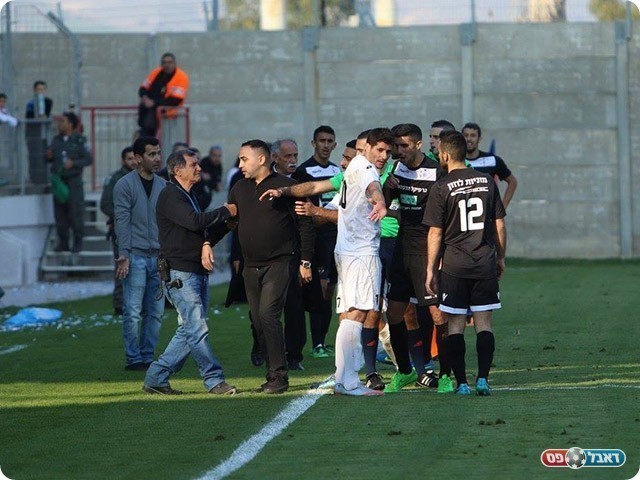 הרוחות מתלהטות (עודד חסין)