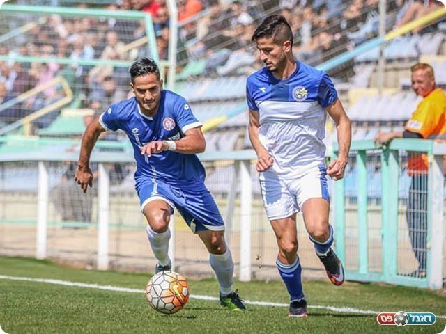 שייך ללאומית. בן אוזן (מימין) (וואסים מוואסי)