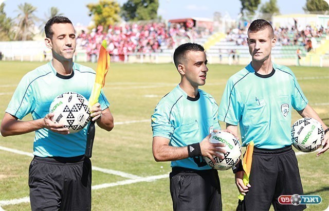 שוחט (במרכז) יחד עם האחים צולר. "רובי שפירא" תעמוד לדין (עדי מלול)