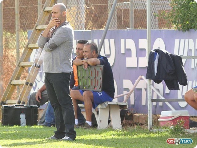 ארז בנודיס מאמנה של שעריים (קובי רוזן)