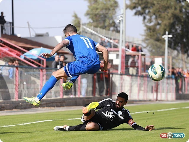 בני סימן טוב וויטלי גנון (עדי מלול)