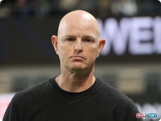 עושה חיל עם קביליו יפו. איציק ברוך (בן מלניק)