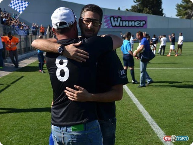 ידע שיש מאמן ובכל זאת נפגש. סער (ארנון לוי)