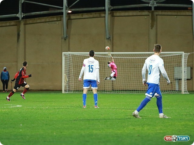 תמונה אחת שווה אלף מילים (עדי מלול)