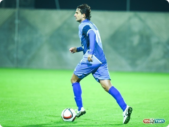 בן דיין בהופעת בכורה (רונלדי ברנשטיין)