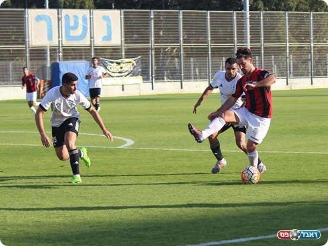 תוך מספר דקות מצא את הרשת. דניאל ברק (שובל ירושלמי)