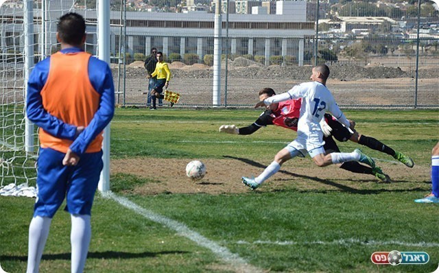 מבוכה בהגנת אילת (פרנסיסקו דיסטסיו)