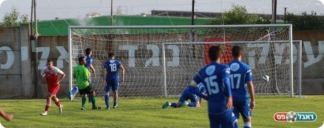 השער השלישי של סהר דנן (עדי מלול)