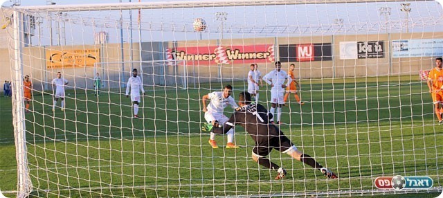 אך מחמיץ (לירן דורף)