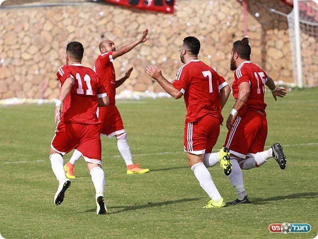 ורץ לחגוג (קובי פורטל)