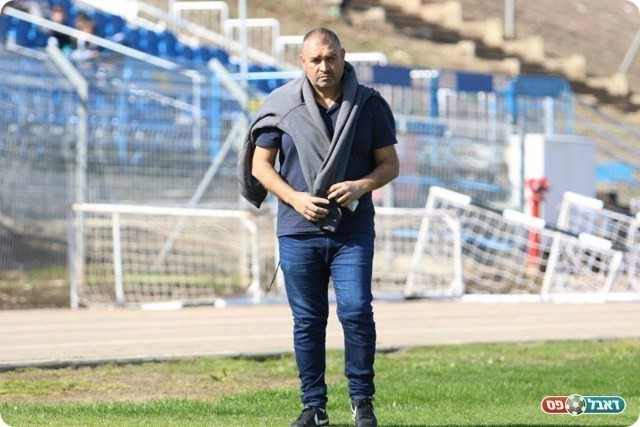 זוהר יצחק. פניו אומרות הכל (עודד חסין)