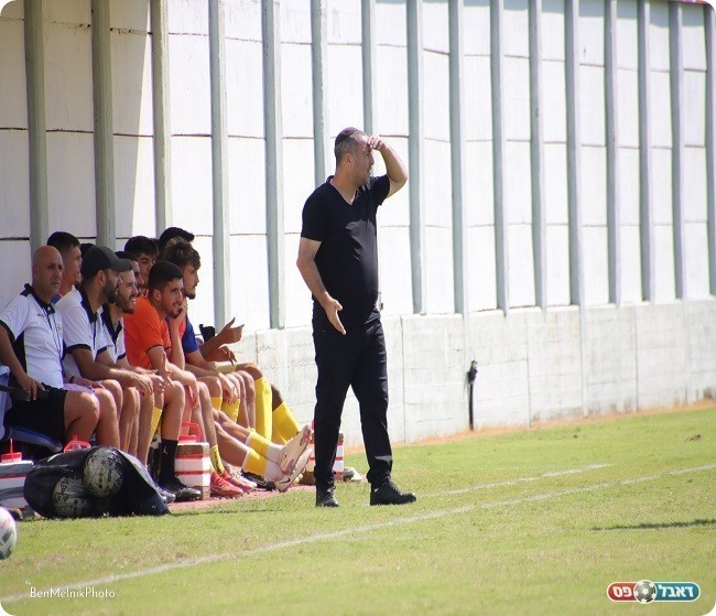 ניהול משחק מצוין בהתמודדות מול קבוצה איכותית. יוסי זוזוט (בן מלניק)