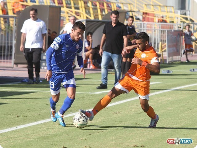 משחק ענק בהברפלד (שלומי גבאי)