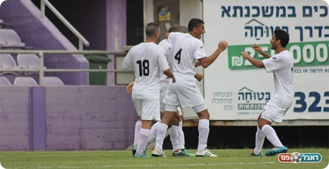 שחקני קאסם חוגגים את השער הראשון (תאמר סרסור)