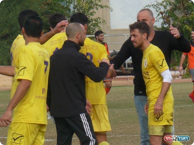 אסור להם להוריד את הרגל מהגז. שחקני "ירמיהו" חולון (אלי שמואלי)