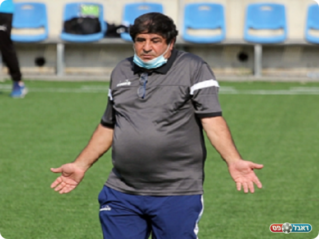 עושה עבודתו במקצועיות ובצנעה. חנן אזולאי