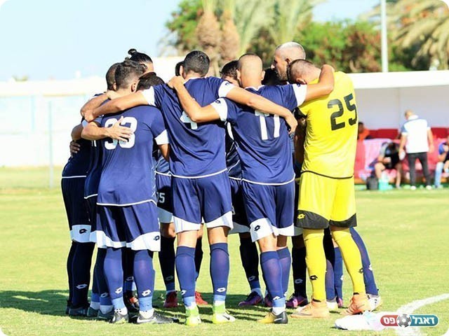 לא יציבים. שחקני טבריה (עודד חסין)