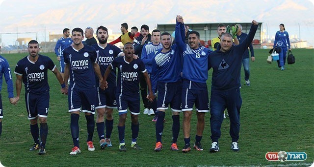 שחקני טבריה בסיום. מטורף! (עודד חסין)