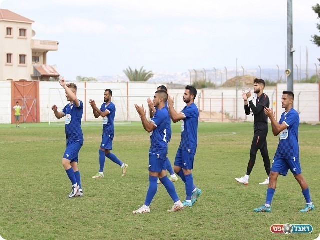 תנו להם בכפיים. שחקני טייבה (דאפר מאחמיד)