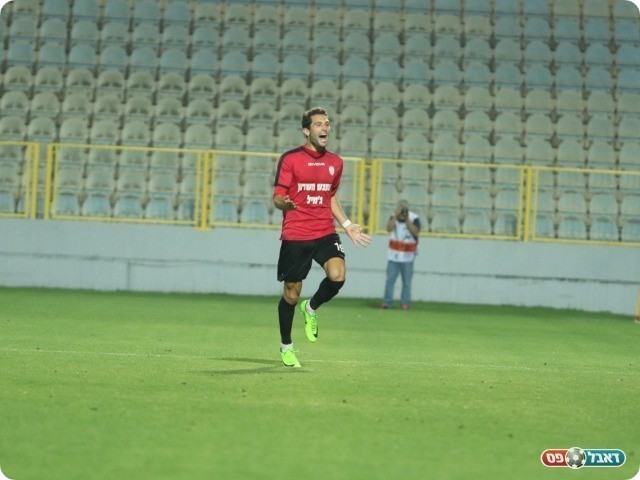 יואל אבוחצירה לאחר שהחזיר את היתרון (עודד חסין)