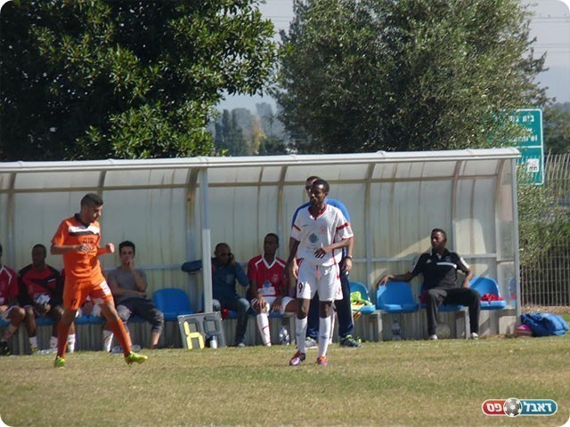 יוני מנגסטו (אלי שמואלי)