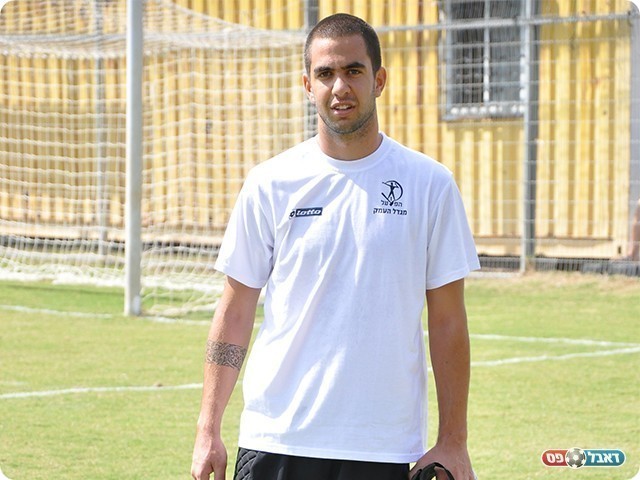 יתפוס את מקומו של עמוס? יקיר בן הרוש שוערה השני של מגדל העמק (צילום: ארנון לוי)