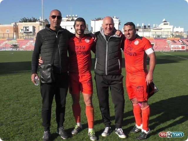 אנשי כפר שלם חוגגים ניצחון ענק