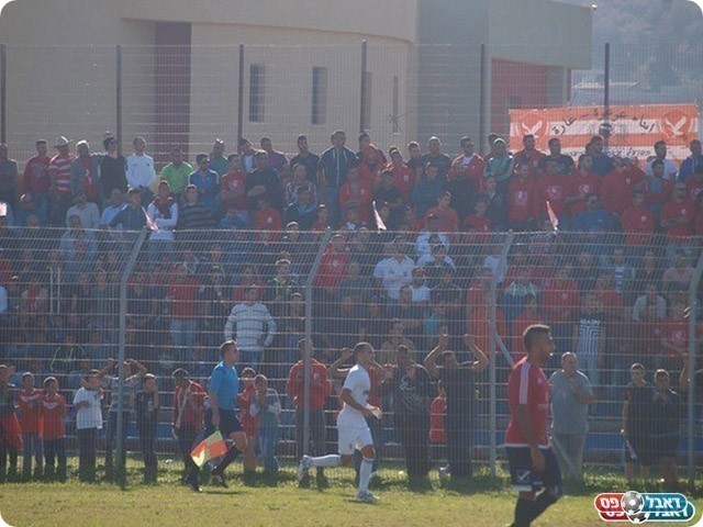 בעונה הבאה בליגה ב'. אוהדי בני ערערה (דאפר מחאמיד)