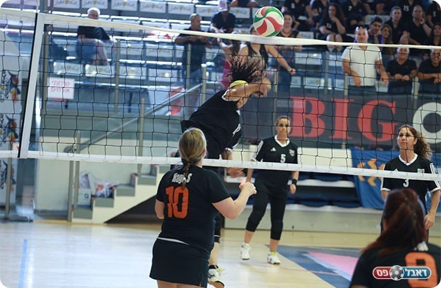 גם הילדים גאים בהן