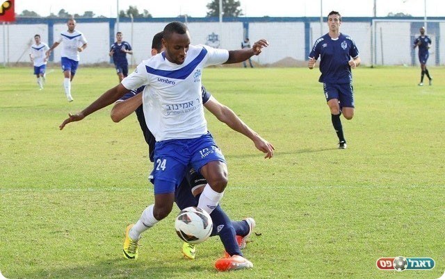 תום מדהלה (קובי רוזן)