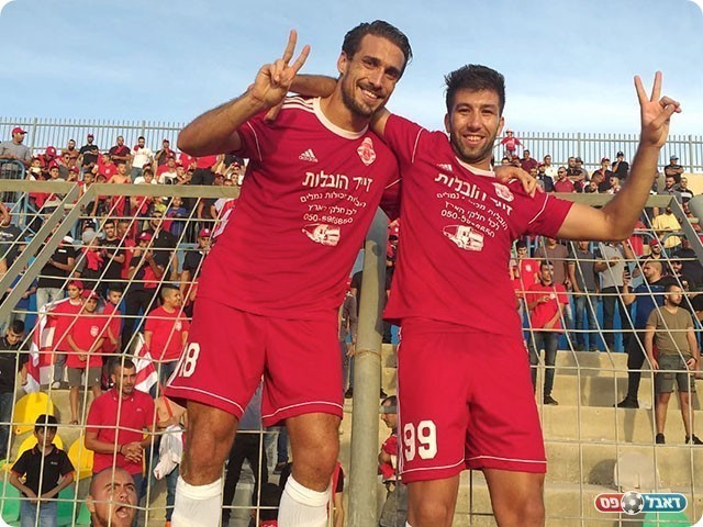 מנאר דראוושה (מימין) ואבי צבאג (דאפר מחאמיד)