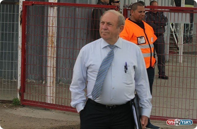 אריה וולף (שלומי גבאי)