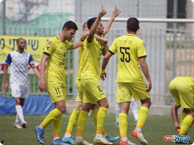 שחקני נורדיה חוגגים (בן מלניק)