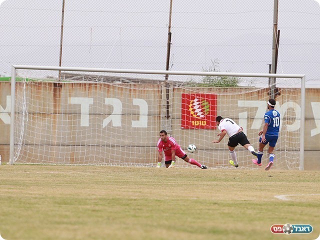 ניסן רביבו עם הראשון (עדי מלול)