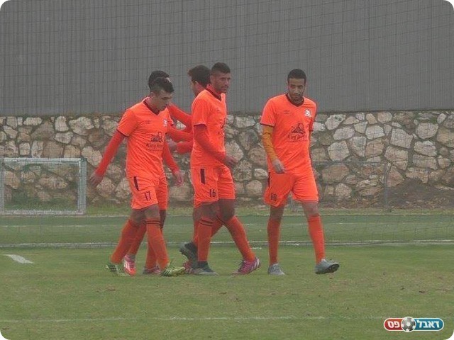 ממשיך להיות פקטור בנס ציונה. ניר שרון (16) (שקד מורג)