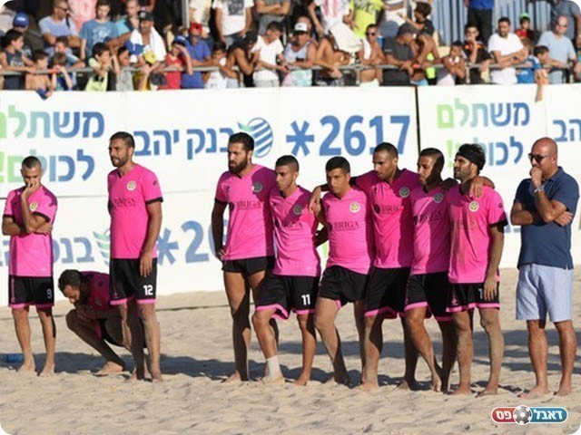 חגגו בסיום. שחקני נתניה (וואסים מוואסי)